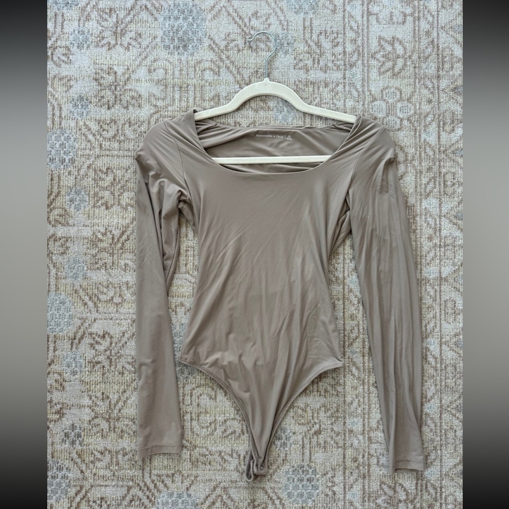 Abercrombie & Fitch Taupe Long Sleeve Bodysuit